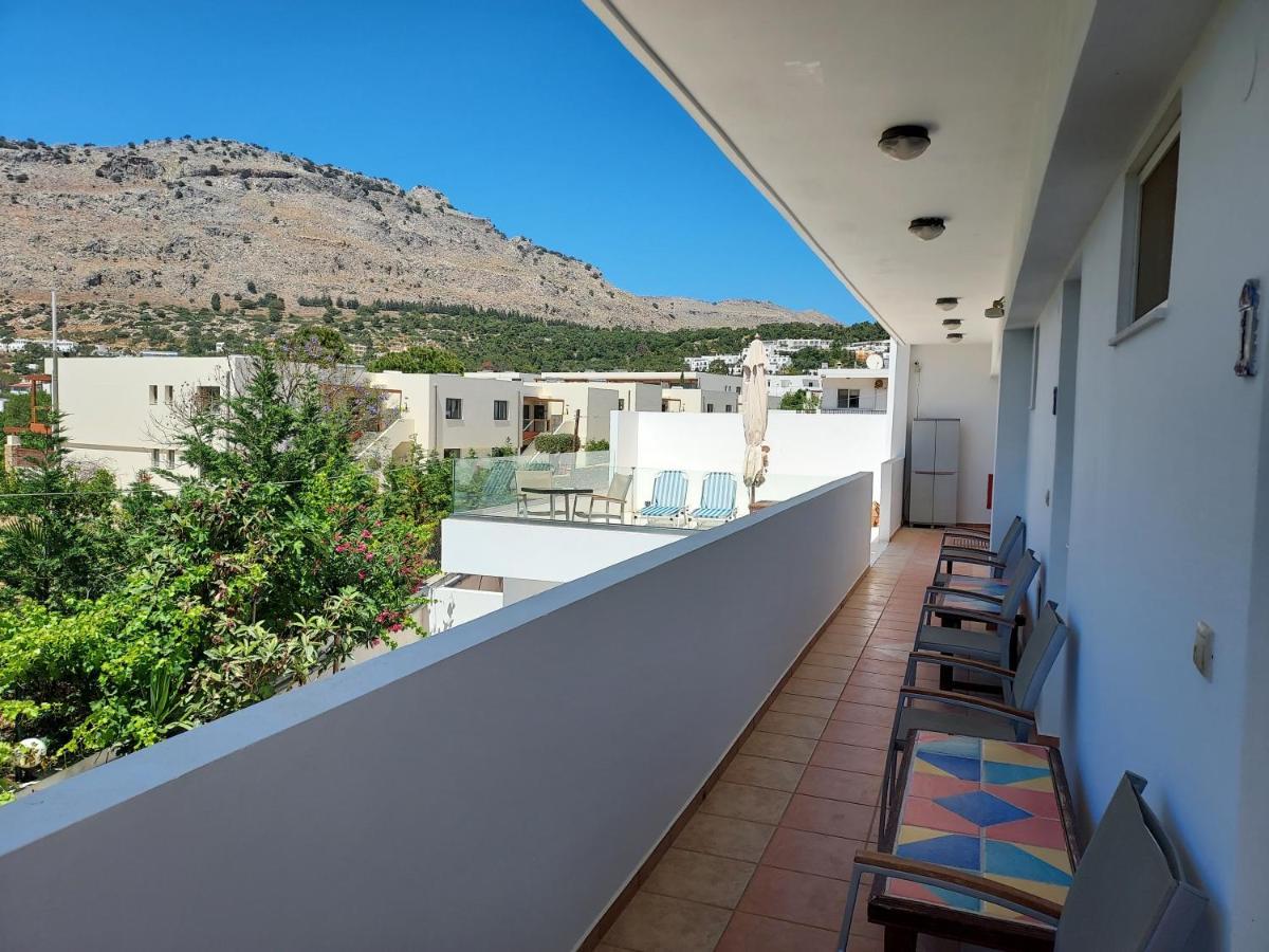 Courtyard Studios Pefki  Экстерьер фото